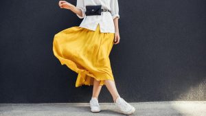 Ola de calor en Santiago: estos son los tips que debes implementar en tu outfit para andar más fresquito este verano