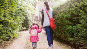 Cinco días pasará en la cárcel una madre que no permite que su hija vea a su padre en Talcahuano