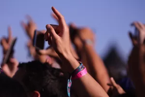 Lollapalooza Chile 2025: Cómo activar tu pulsera y 3 formas para cargar dinero