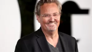A un año de su muerte, la madre de Matthew Perry recuerda la última conversación con el actor: "Fue casi como una premonición..."