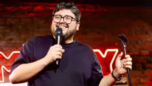 Luis Slimming se refirió a acusaciones de infidelidad y supuesto chat hot con otra mujer: compartió registro junto a su esposa