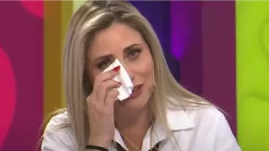 Gisella Gallardo se emocionó al recordar la partida de su padre: "El cáncer es una enfermedad de mier..."