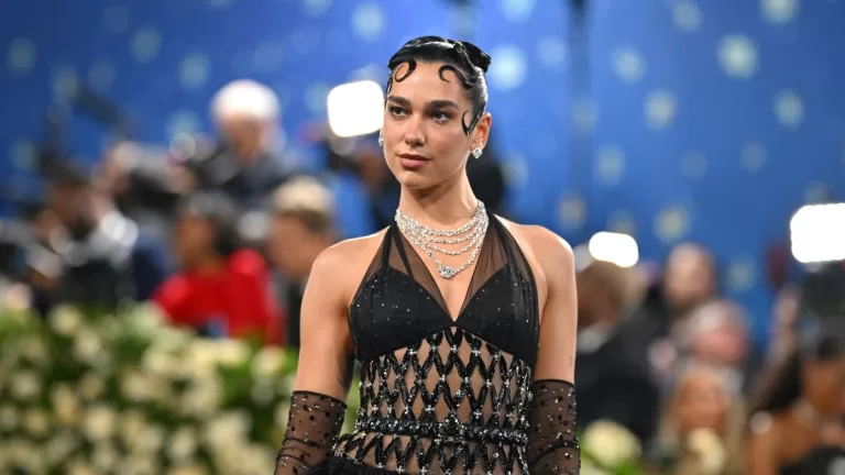 Elegancia, drama y estilo: Las famosas que deslumbraron en la Met Gala 2025